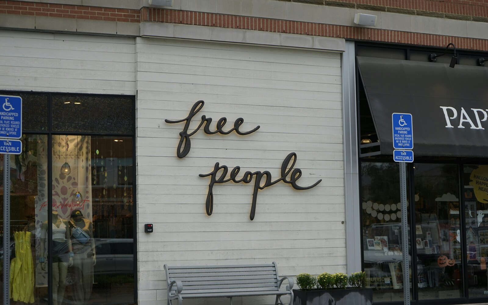 Retail storefront with dimensional channel letter signage